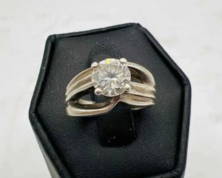 Vintage Cubic Zirconia Sterling Silver Solitaire — Size 5