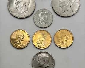 (9) Vintage American Coins ft. Eisenhower Dollars, Sacagaweas, & 1953 Wheat Penny