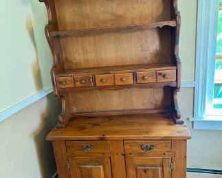Solid Pine Colonial-Style Hutch Cabine