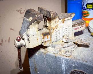 Parker Vises No. 23 1/2 Bench Vise