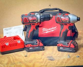 Milwaukee 2606-20 & 2656-20 18v Cordless Drill & Impact Driver Set
