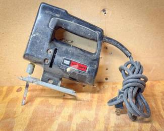 Sears Model No. 315.172151 1/2 Inch Sabre Saw
