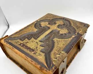 1878 Illustrated Catholic Family Bible – Thomas Kelly, New York