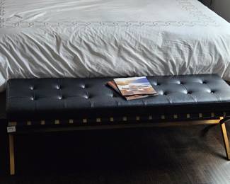 *Black and brushed gold accent 
 bench 