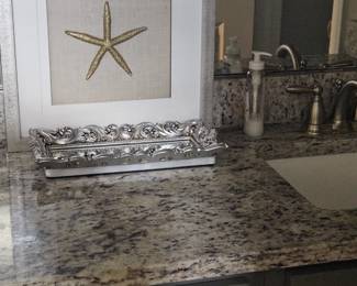 *Home decor accessories 