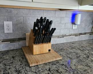 *Knife set