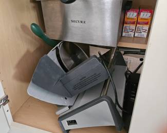*Secura fryer
*Meat slicer