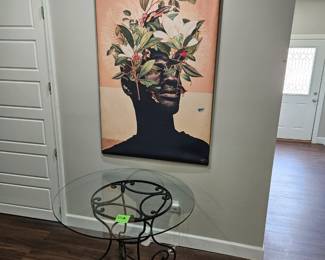 *Wall art  "Brids are my real origin"
*Wrought iron table