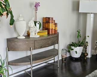 *New decorative wall console 
*Table accessories 
*Plants