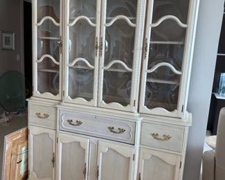 SHABBY CHIC VINTAGE CABINET