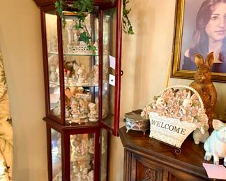 Curio cabinet + a large Precious Moments collection with rare pieces!