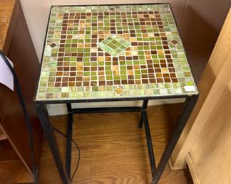 Mosaic-top end table/plant stand