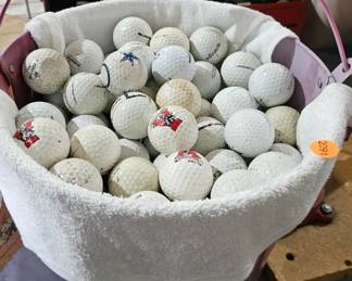 GOLF BALL LOT