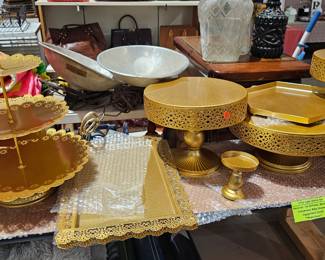 CAKE STANDS / THREE TIER TRAY