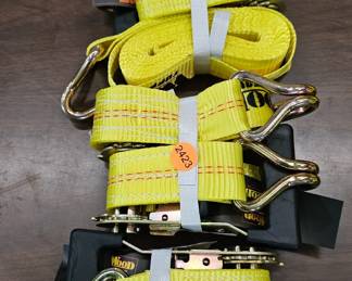 RATCHET STRAP TIE DOWNS
