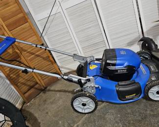 PUSH LAWN MOWER
