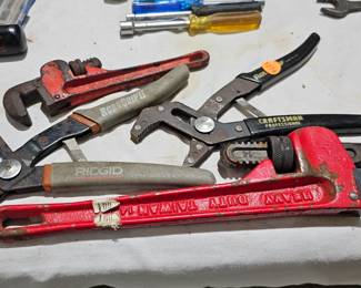 TOOL LOT