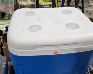 ROLLING COOLER