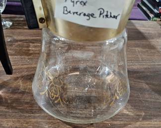 VINTAGE PYREX BEVERAGE PITCHER