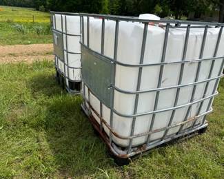 2 SKID TANKS
