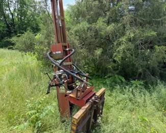 SHAVER HYDRAULIC POST DRIVER
