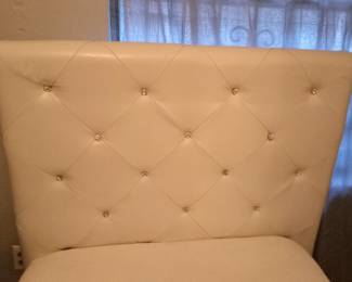 Crystal Diamond Tufted White Twin Head Board