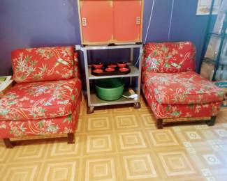 A Pair of Accent Chinese Red Hummingbird and peonies bamboo leaf pattern Chairs