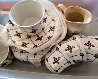 20 piece English Dishware