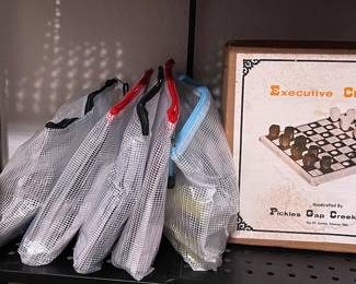 More games-many in zippered pouches