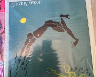 Vinyl Record Albums Stoney & Meatloaf, Rod Stewart, Mary Jane Girls, Steve Winwood. Super cool lot of albums including Rod Stewart and other popular artists. Nothing beats vinyl.
Note photos for details and condition. Measurements taken under field conditions are approximate within 1/2". Feel free to reach out with any questions.