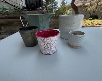 Planter Collection
This is a collection of five pots/planters in good used condition. The largest is 7" tall and the smallest 4".
Note photos for details and condition. Measurements taken under field conditions are approximate within 1/2". Feel free to reach out with any questions.
Items are heavy and we do not assist with loading. Be sure to bring adequate help and a large enough vehicle for large items. If you need assistance, call Denny for an estimate for delivery. (720) 393-0204.