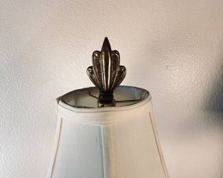 Set of Gorgeous Solid Brass Lamps
This is a set of beautiful vintage solid brass lamps with clean lines and a classic look. Of note, they are very similar and match, however they are in fact different heights and slightly different features.
Note photos for details and condition. Measurements taken under field conditions are approximate within 1/2". Feel free to reach out with any questions.
Items are heavy and we do not assist with loading. Be sure to bring adequate help and a large enough vehicle for large items. If you need assistance, call Denny for an estimate for delivery. (720) 393-0204.