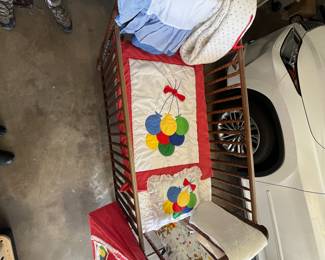 Beautiful Jenny Lind Crib in good condition with all of the fun period relevant bedding.
Note photos for details and condition. Measurements taken under field conditions are approximate within 1/2". Feel free to reach out with any questions.