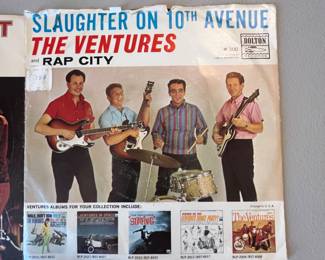 Vintage Vinyl Records Lot - The Beach Boys, Three Dog Night, The Ventures. Includes Three Dog Night - Mama Told Me (1970, Dunhill, D-4239), The Ventures - Slaughter on 10th Avenue / Rap City (1964, Dolton), and The Beach Boys - Dance, Dance, Dance / The Warmth of the Sun (1965, Capitol, 5320). All records are in used condition.
Note photos for details and condition. Measurements taken under field conditions are approximate within 1/2". Feel free to reach out with any questions.