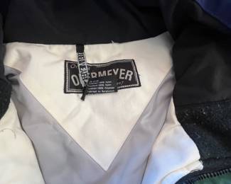 Men's XL Outerwear Jacket by Obermeyer, White with Black Accents, very good used condition!
Note photos for details and condition. Measurements taken under field conditions are approximate within 1/2". Feel free to reach out with any questions.
Items are heavy and we do not assist with loading. Be sure to bring adequate help and a large enough vehicle for large items. If you need assistance, call Denny for an estimate for delivery. (720) 393-0204