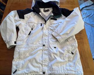 Men's XL Outerwear Jacket by Obermeyer, White with Black Accents, very good used condition!
Note photos for details and condition. Measurements taken under field conditions are approximate within 1/2". Feel free to reach out with any questions.
Items are heavy and we do not assist with loading. Be sure to bring adequate help and a large enough vehicle for large items. If you need assistance, call Denny for an estimate for delivery. (720) 393-0204