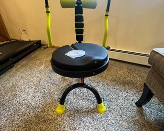 AB Doer 360 Exercise Machine. Brand New Condition, the AB Doer 360 model is perfect for core strength building and to increase flexibility. Includes exercise DVD.
Note photos for details and condition. Measurements taken under field conditions are approximate within 1/2". Feel free to reach out with any questions.
