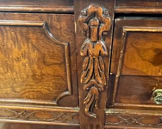 Gorgeous Antique Hard Carved Buffet. Gorgeous hand carved antique buffet. Piece is made of mahogany with burl veneer to accent drawer fronts and doors. Beautiful brass hardware adds a finishing touch. There is a glass top cut to fit to protect the top. See photos for condition.
35 1/2" Tall x 63 1/2" Long x 20" Deep
Note photos for details and condition. Measurements taken under field conditions are approximate within 1/2". Feel free to reach out with any questions.
Items are heavy and we do not assist with loading. Be sure to bring adequate help and a large enough vehicle for large items. If you need assistance, call Denny for an estimate for delivery. (720) 393-0204.