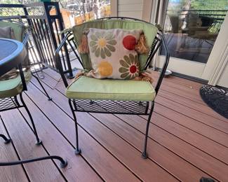 This is an outdoor patio set meant to weather the Colorado wind! Table is 19" Tall x 30" Diameter. Chairs feature a comfortable spring release for comfort. Custom cushions in excellent condition and perfect for spending the day on the deck/patio. Also included are four outdoor accent pillows.
Note photos for details and condition. Measurements taken under field conditions are approximate within 1/2". Feel free to reach out with any questions.
Items are heavy and we do not assist with loading. Be sure to bring adequate help and a large enough vehicle for large items. If you need assistance, call Denny for an estimate for delivery. (720) 393-0204.