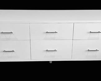 Modern White 6Drawer Dresser