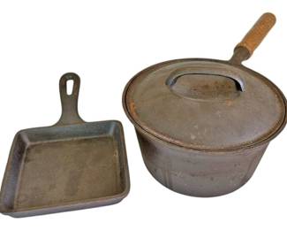 Vintage Small Cast Iron Pans