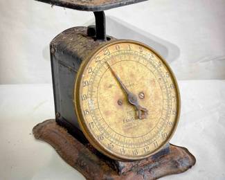 Antique Columbia 24 Pound Scale