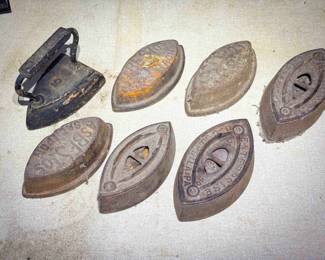 (7) Antique Sadirons