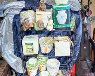 Countryside Critter Decor & Folding Metal Rack