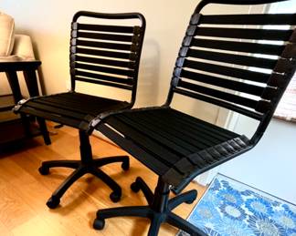 Desk chairs, super ergonomic and comfortable, rolling