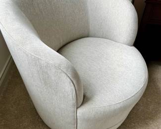Detail of perfect condition swivel chair