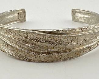 Sterling Charles Garnier pleated cuff