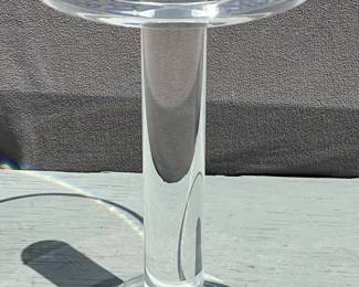 Clear acrylic pedestal table