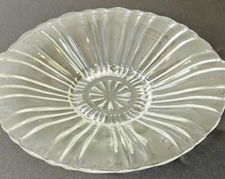 Anchor Hooking Mid Century Old Cafe Dish 