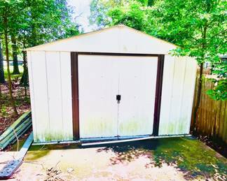 Storage Shed Available to be Moved